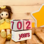 گاه شمار و تقویم چوبی سفید دخترانه