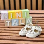 پاپوش-چسبی-گلدوزی-کرمی