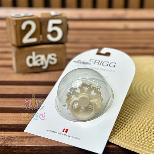 پستانک-فریگ-مدل-قلب-کرمی