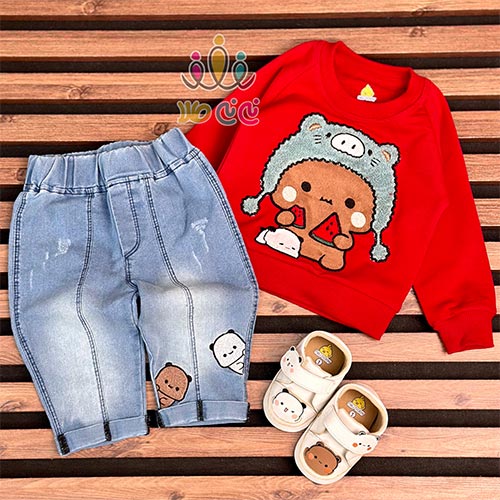 ست-سه‌تکه-بلوز،-شلوار-لی-و-پاپوش-بوبوی-قرمز-نوزاد