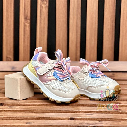 کفش-اسپرت-بندی--سه--رنگ-بچگانه کفش-اسپرت-بندی--سه--رنگ-بچگانه