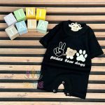 رامپر-اسپرت-بچگانه-طرح-ردپا-DOGS-مشکی